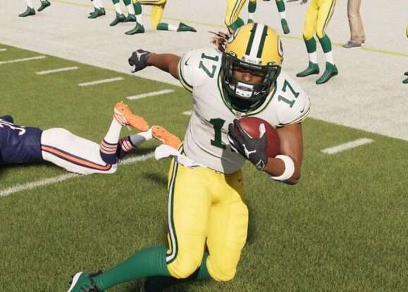 EA Play Madden NFL 23 F1 22